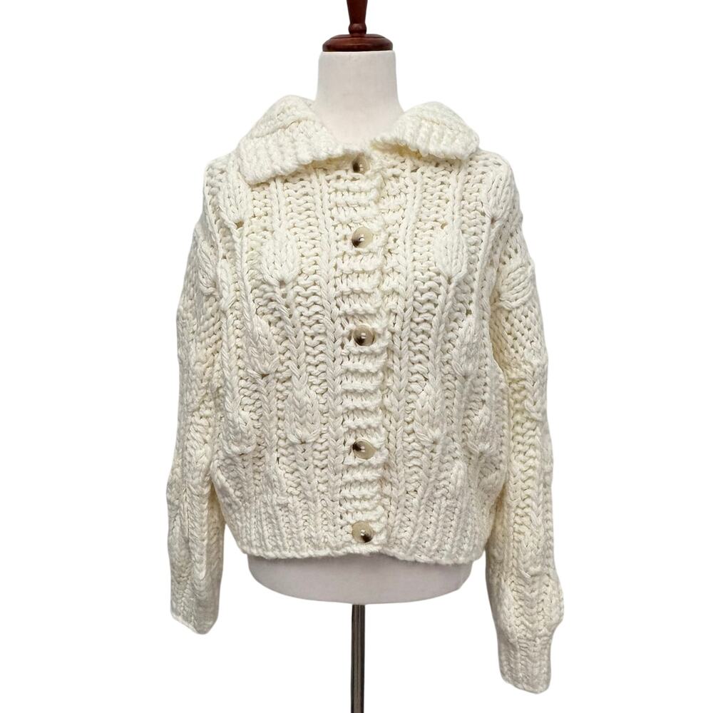 Altar’d State Cream Chunky Cable Knit Button Oversized Cardigan Sweater XS/S - Picture 2 of 8